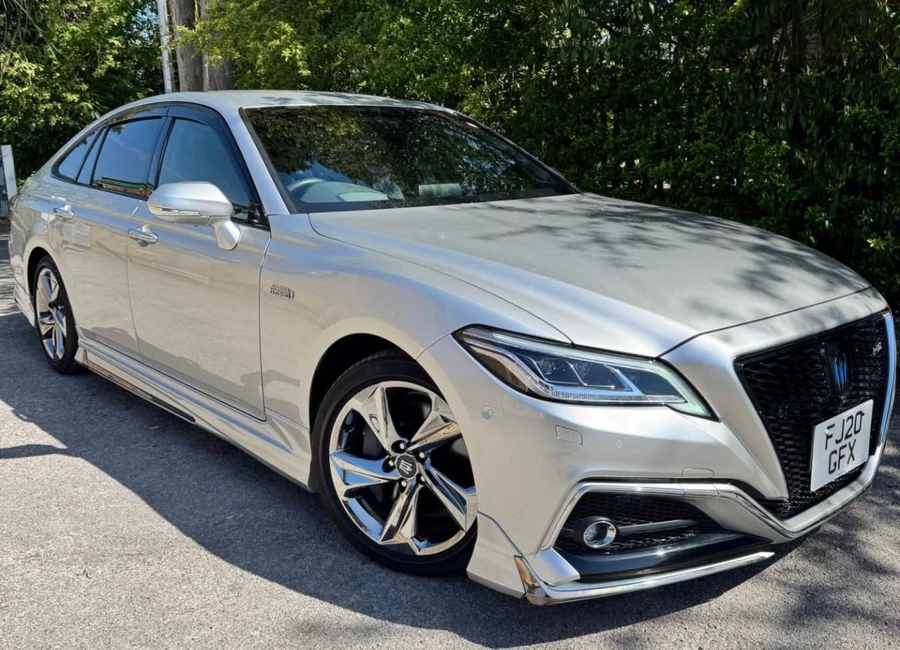 Toyota Crown 2020